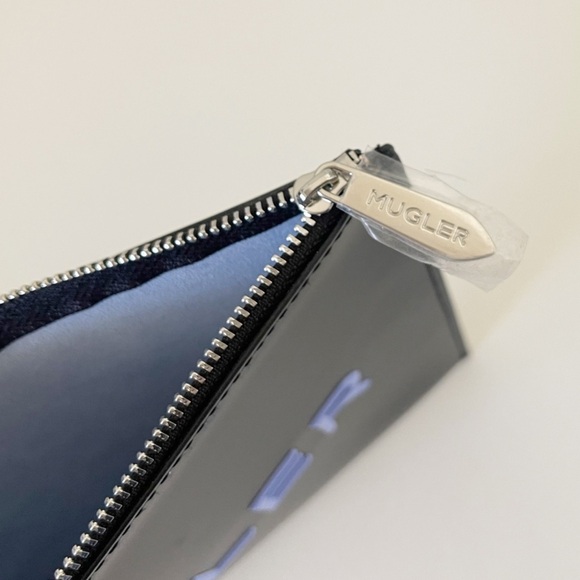 Mugler Perfume Bag Cosmetic Case Make Up Travel Luxury Black New - Picture 7 of 10